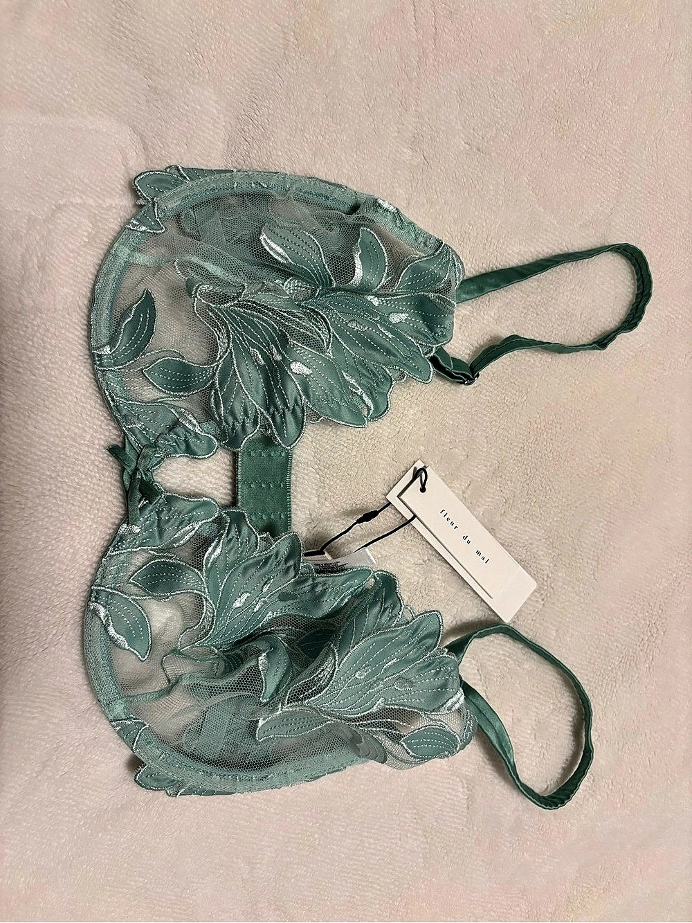 Fleur du Mal, Lily Embroidery Plunge Demi Bra, Spearmint, 30F